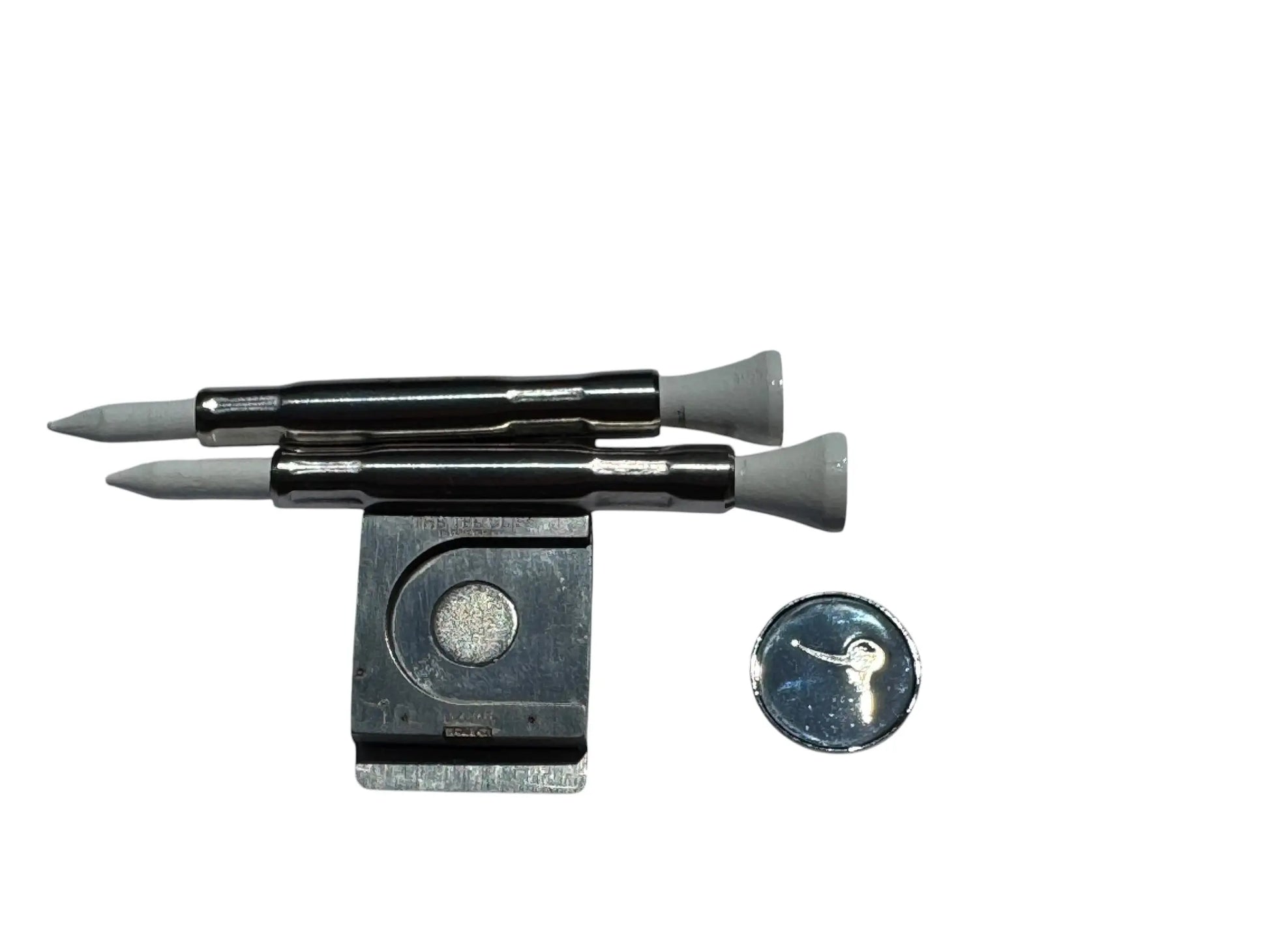 PREORDER: The Tee Clip® Tether V.V – Patent Pending Belt & Waistband Golf Tee Holder The Tee Clip